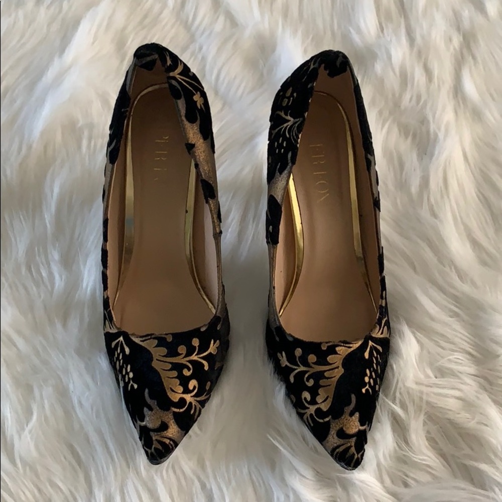 Paper Fox Black Velvet Filigree Pointed Toe Pumps